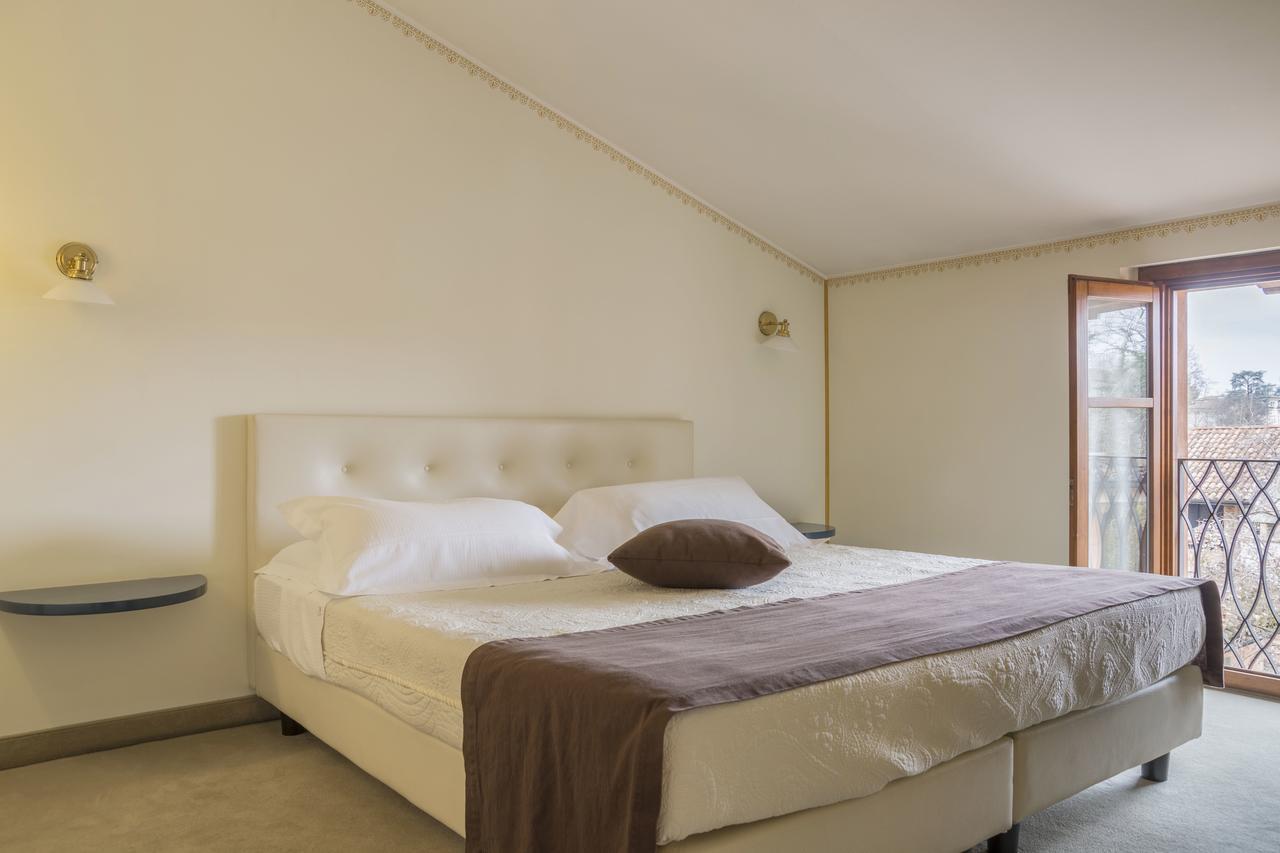 Hotel Ponte Di Rialto Crema Extérieur photo